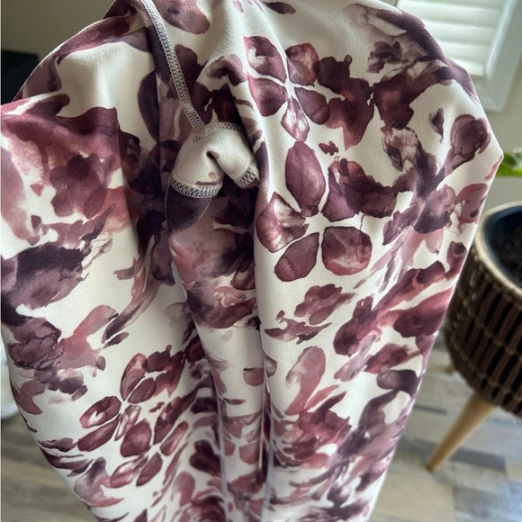 Balance athletics pink floral white high rise exercise leggings - Picture 6 of 6